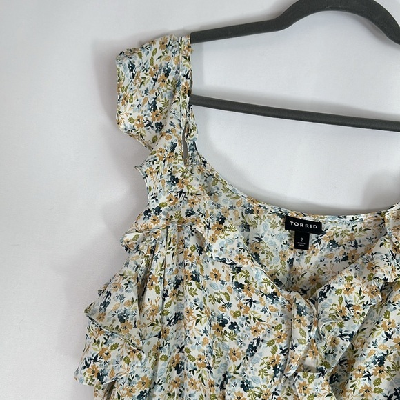 Torrid Peplum Georgette Ruffle Surplice White & Blue Floral Tank Top - Picture 8 of 13